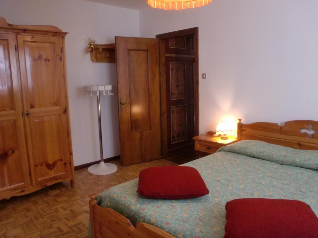 Appartamento Niki Campitello Campitello di Fassa Zimmer foto